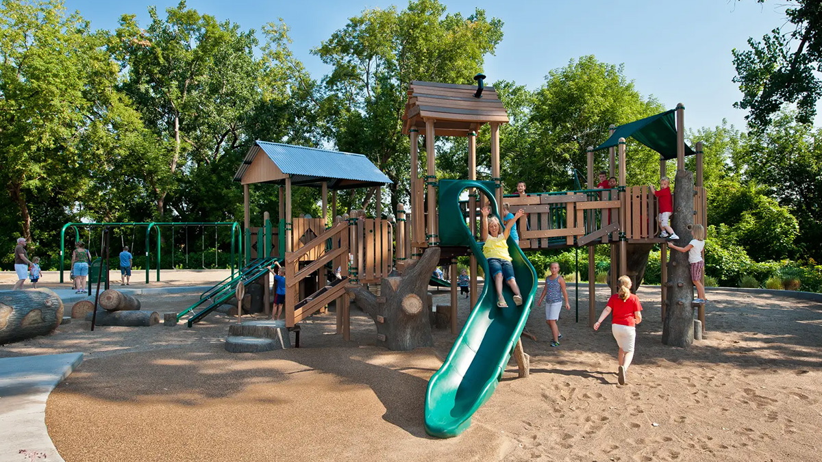 MN-4th-Avenue-Playground-58 एमएन-4थ-एवेन्यू-प्लेग्राउंड-58