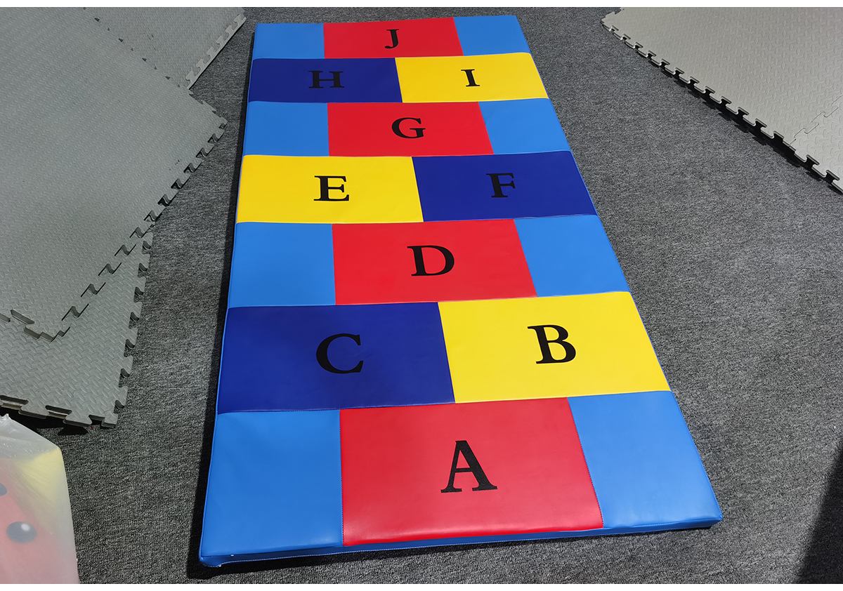 Physical display 27 भौतिक प्रदर्शन 27