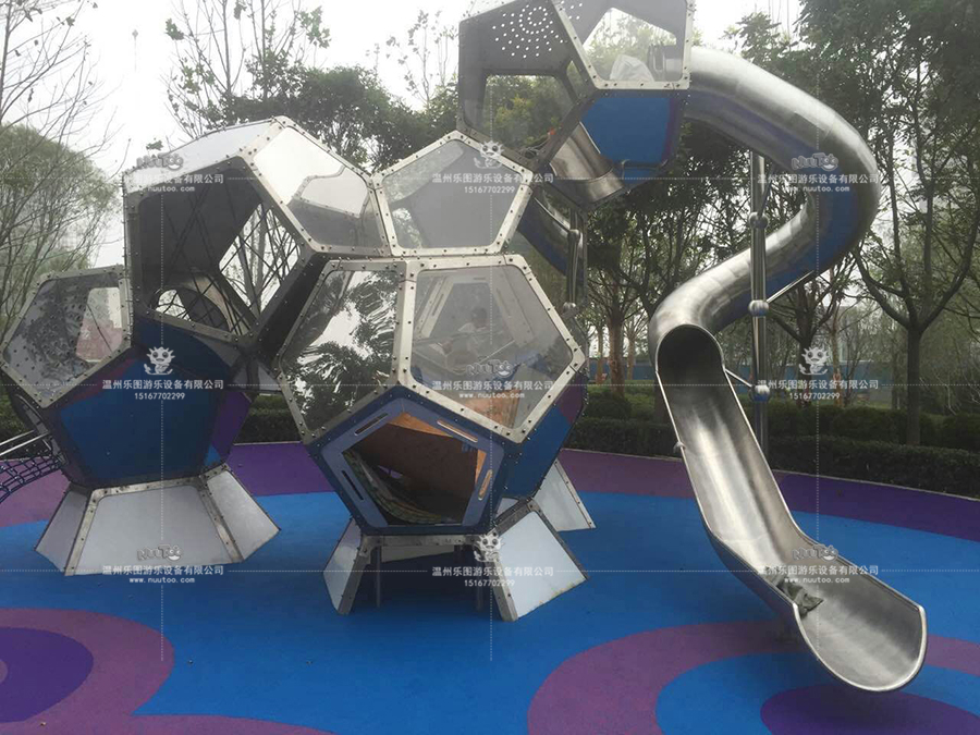बादलों में चलो + बच्चों के खेलने के उपकरण - (13)