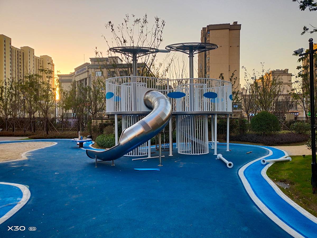 स्टेनलेस स्टील स्लाइड (1)